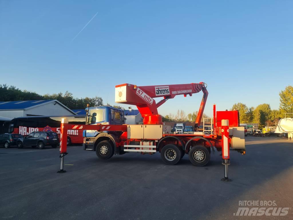 Scania P 380 Моторизирани платформи с талига