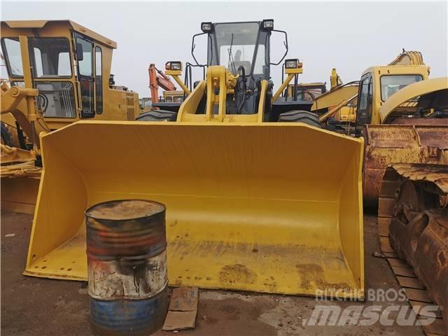 Komatsu WA470 Колесни товарачи