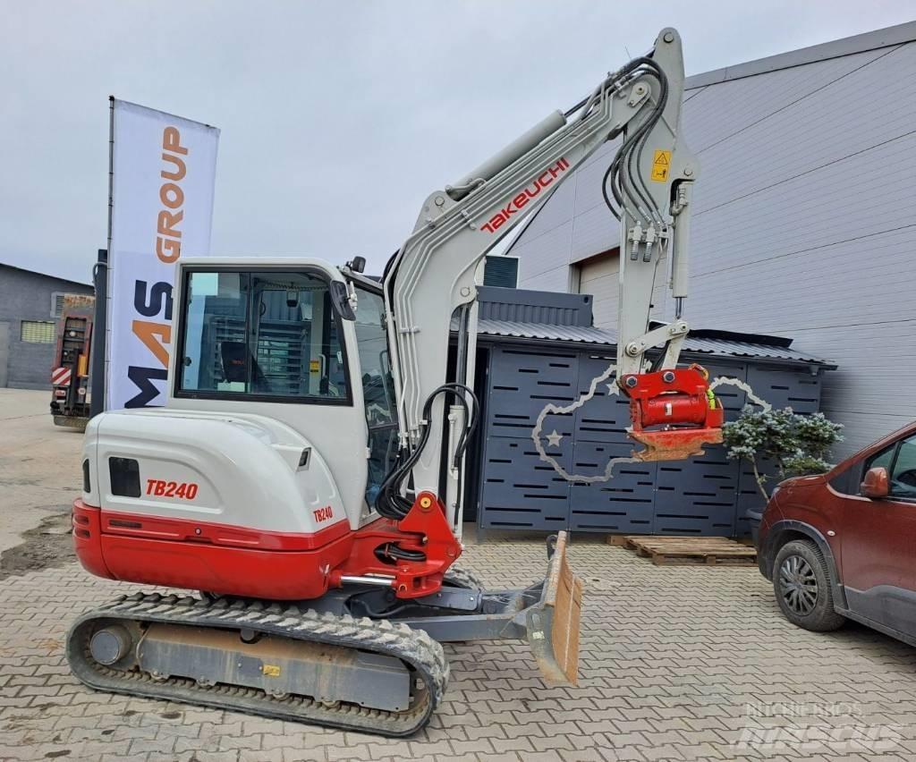 Takeuchi TB 240 Мини екскаватори < 7 т