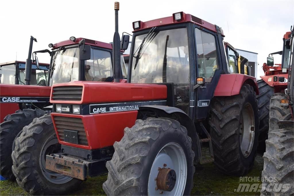 Case IH 956 XL Трактори