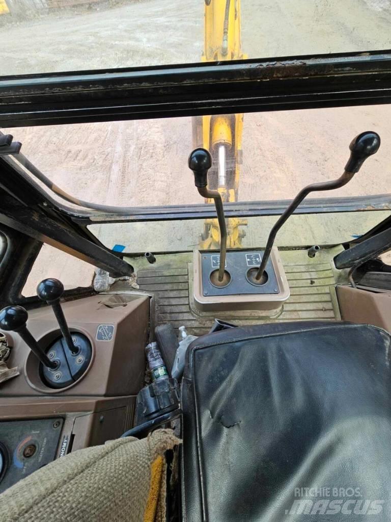 DEERE 310D Товарач със заден ексватор