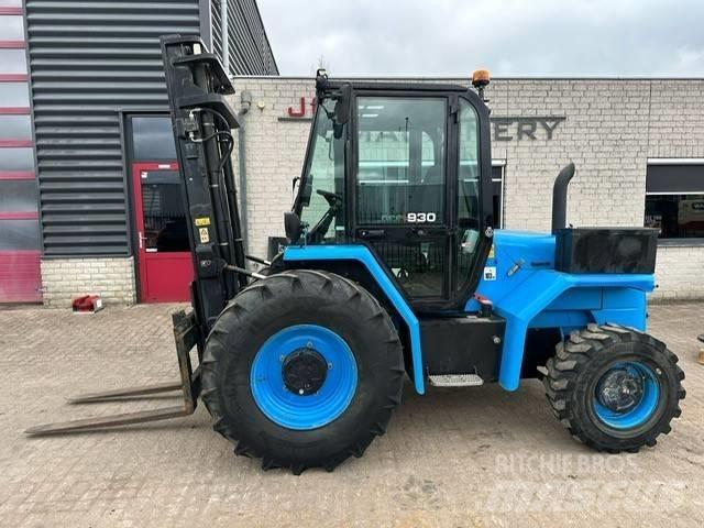 JCB 930-4 Камиони за херавни местности