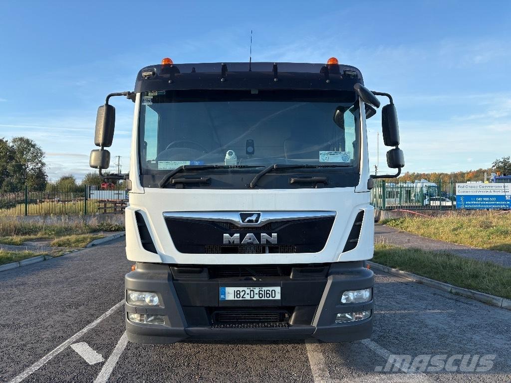 MAN TGM 18.250 Камиони със скипов подемник