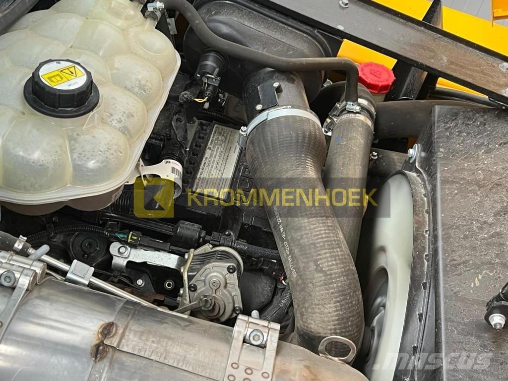 JCB 940 Камиони за херавни местности