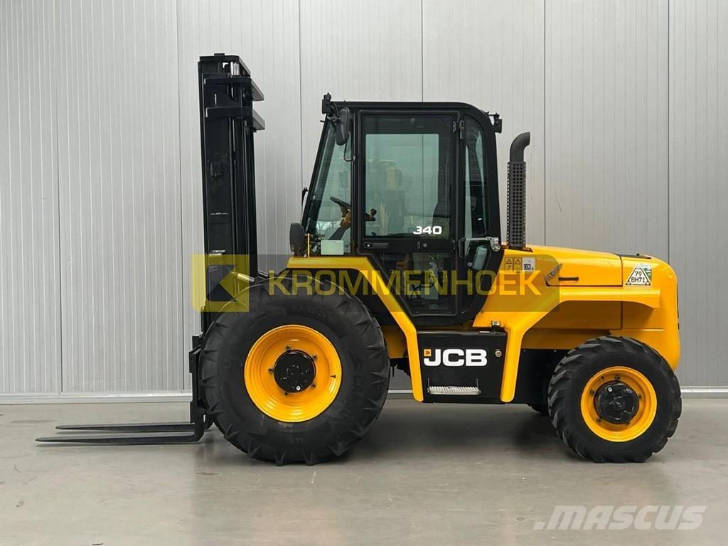 JCB 940 Камиони за херавни местности