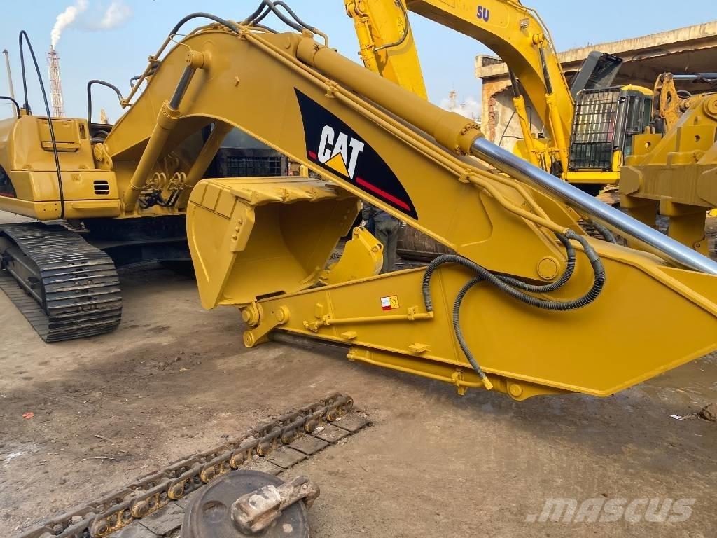CAT 320 C Верижен екскаватор