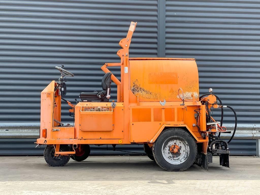 Strassmayr S25/500-G Гудронатори