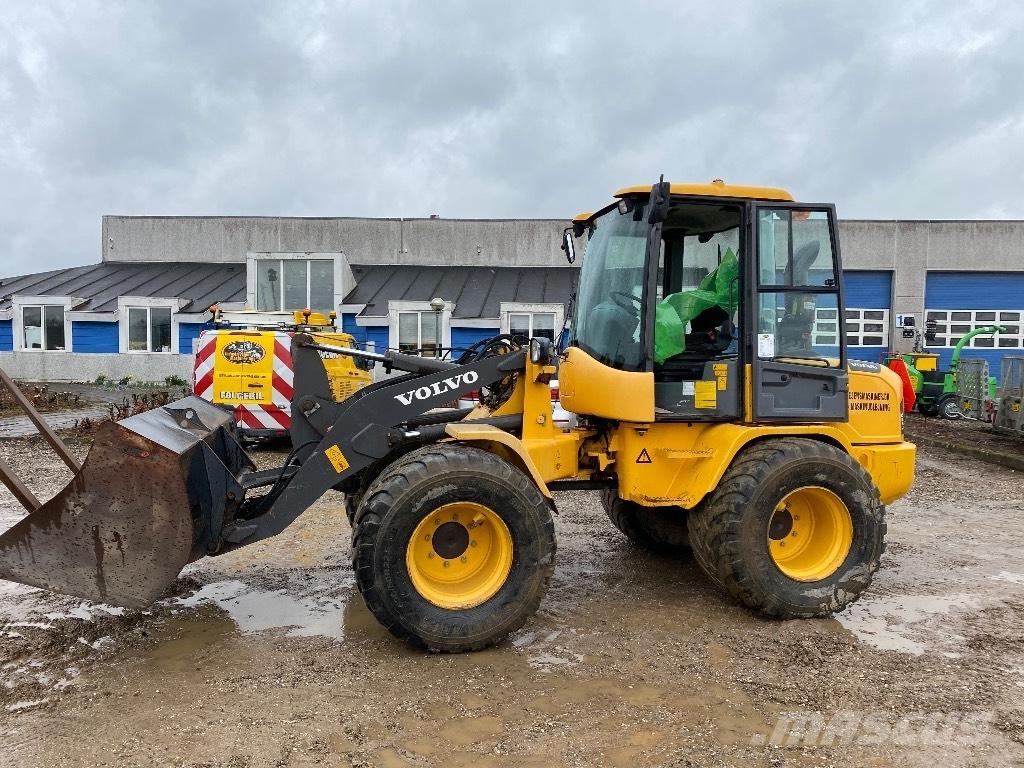 Volvo L 35 G Колесни товарачи