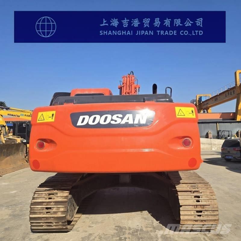 Doosan DX 225 Верижен екскаватор
