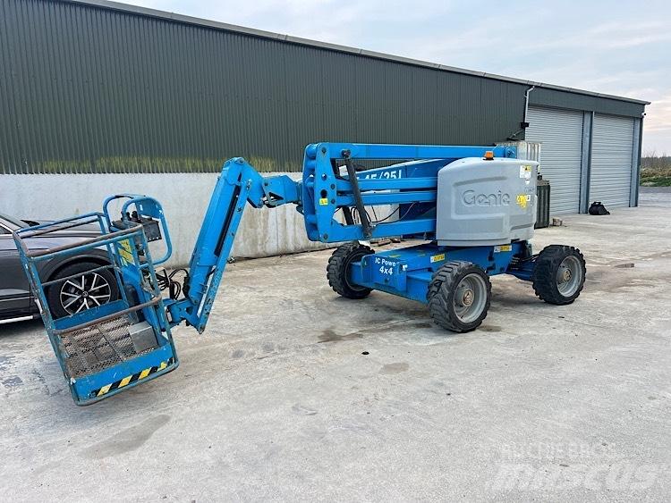 Genie Z45 /25 J Телескопични повдигачи
