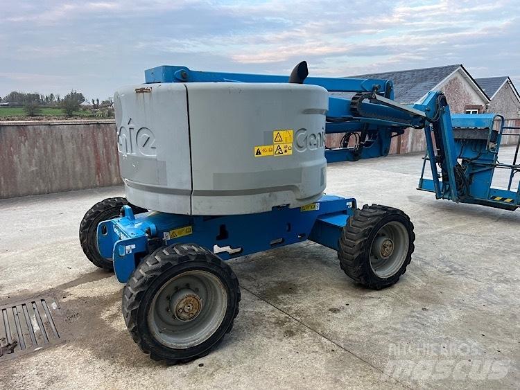 Genie Z45 /25 J Телескопични повдигачи
