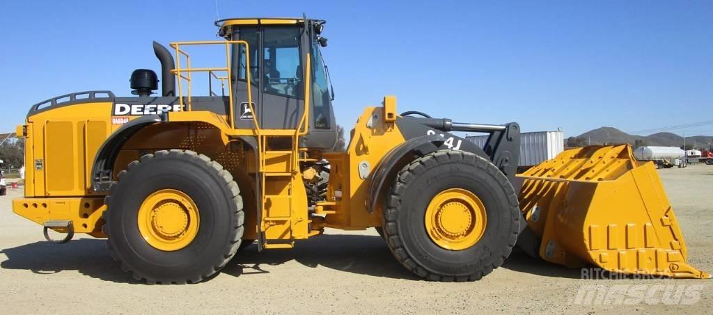John Deere 844 J Колесни товарачи