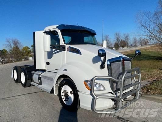 Kenworth T 680 Влекачи