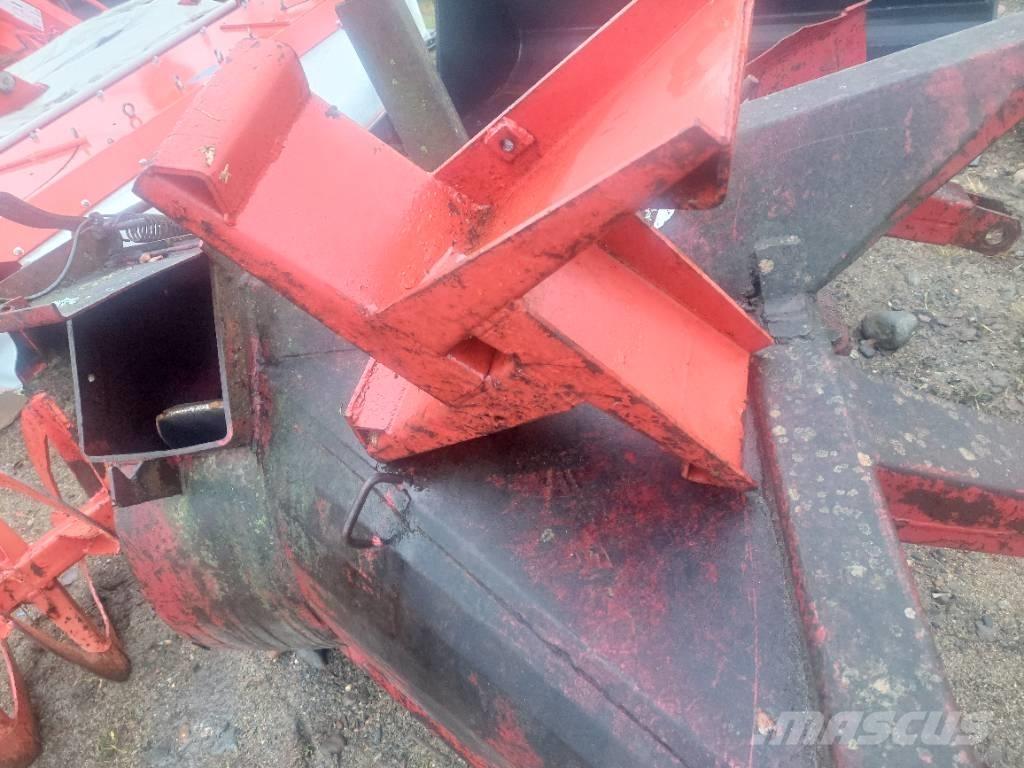 Esko 240 Снегохвъргачки
