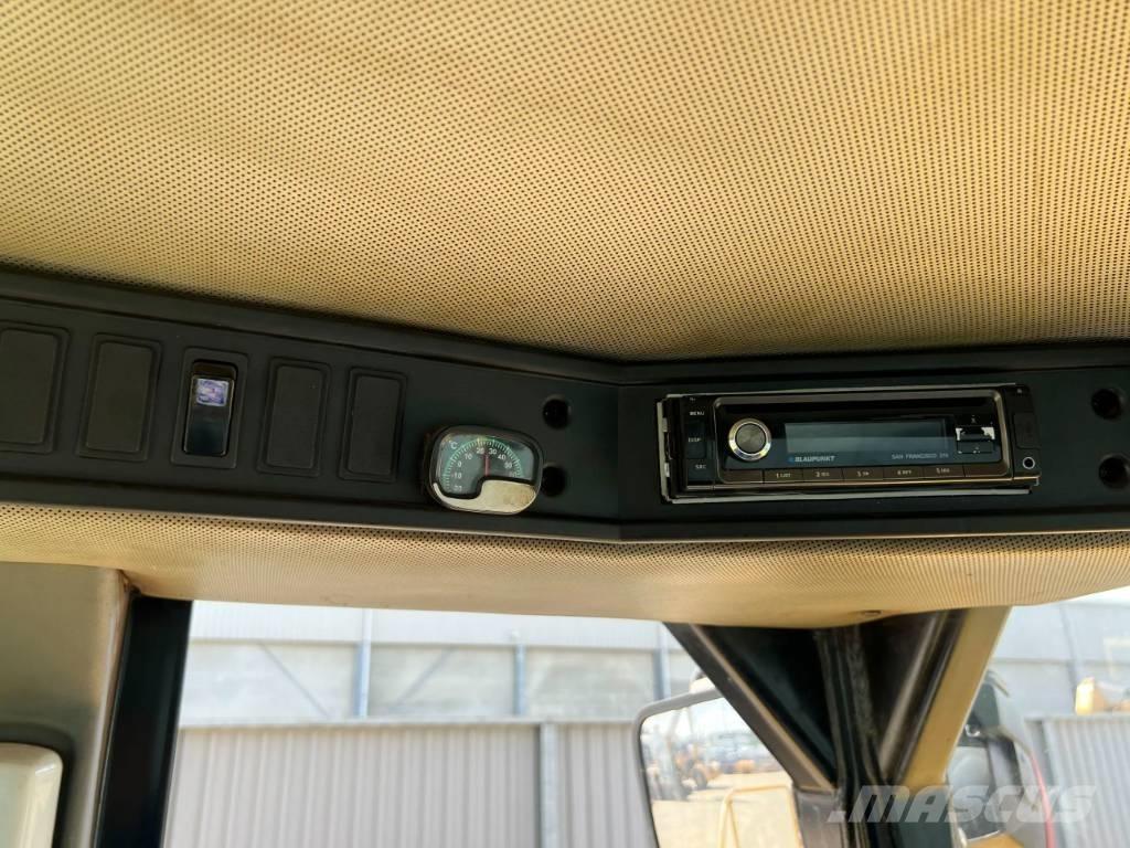 CAT 824H Колесни булдозери
