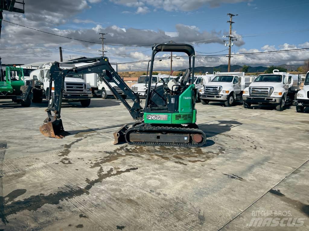 John Deere 26 G Мини товарачи

