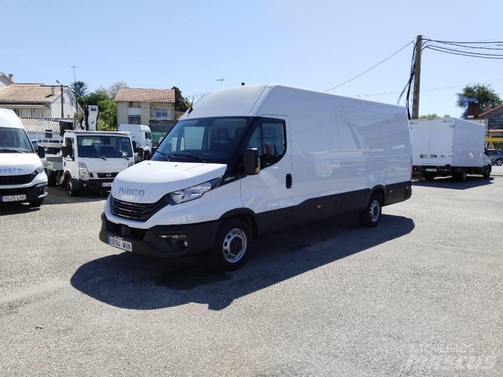 Iveco DAILY 35S18 Фургони
