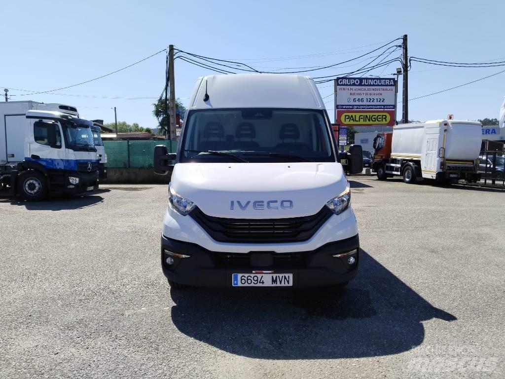 Iveco DAILY 35S18 Фургони
