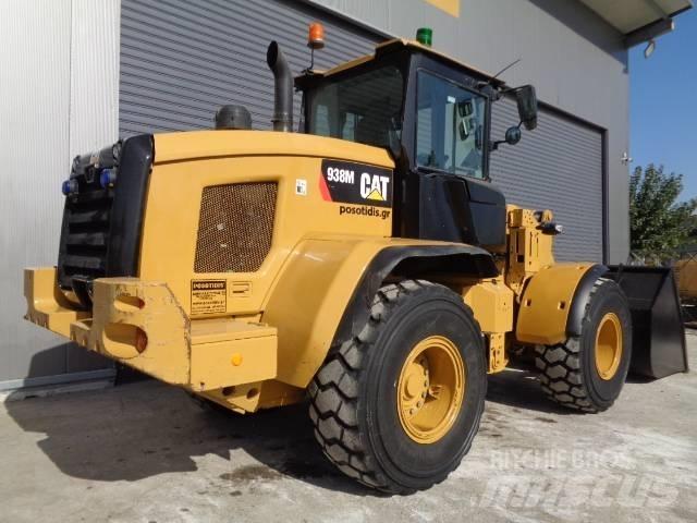 CAT 938M Колесни товарачи