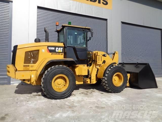 CAT 938M Колесни товарачи
