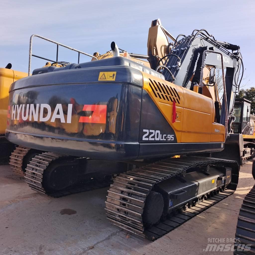 Hyundai 220LC-9S Верижен екскаватор