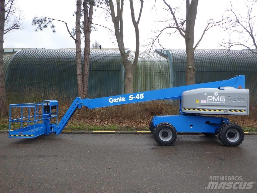 Genie S45 Телескопични повдигачи
