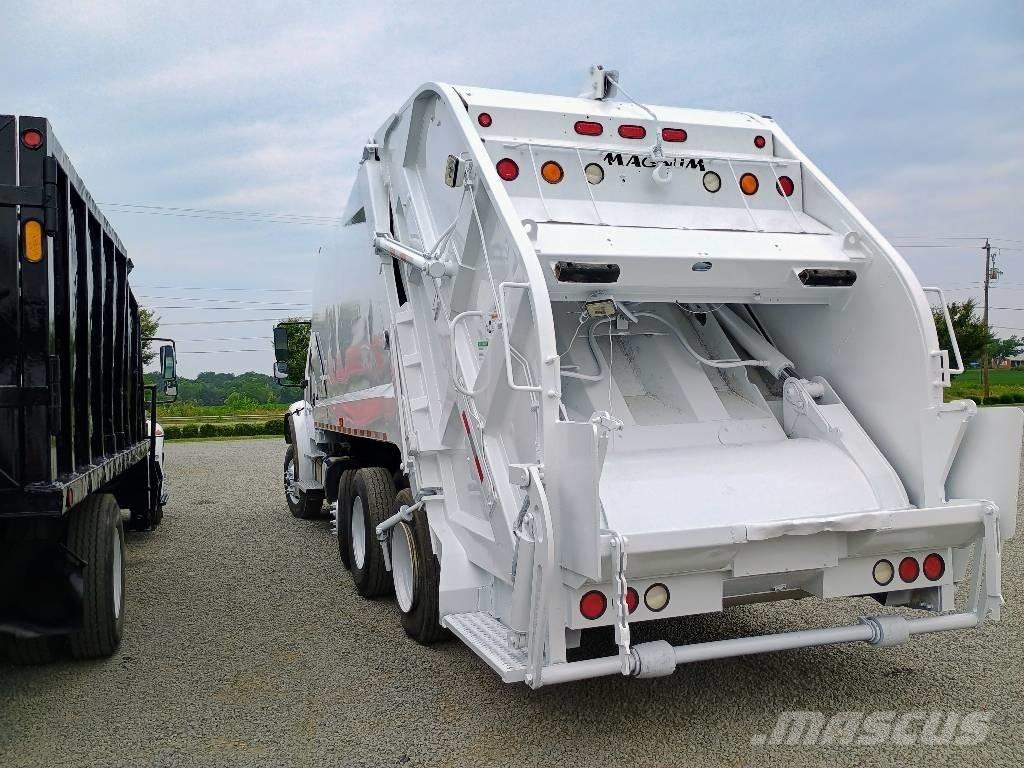 Freightliner M2 Камиони за отпадъци