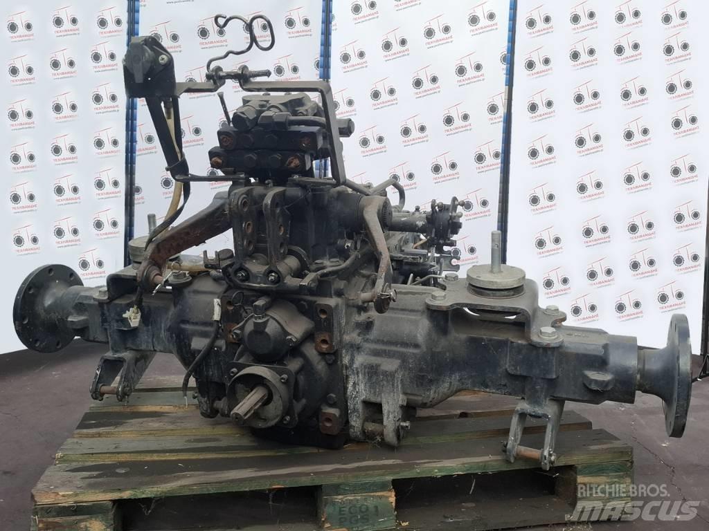 New Holland CNH Предаване