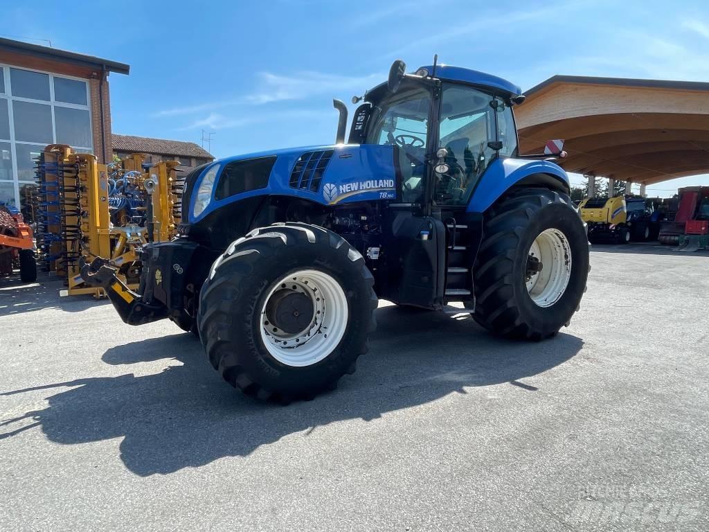 New Holland T 8.360 Трактори