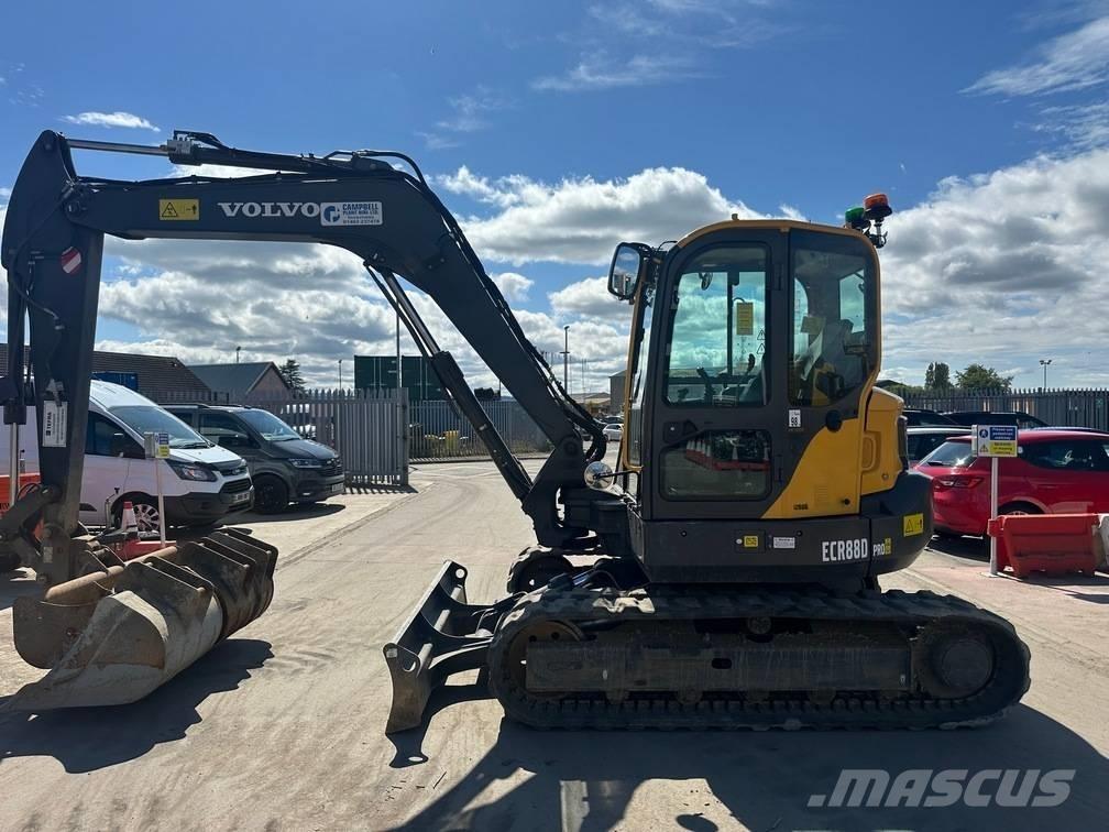 Volvo ECR 88 D Средни екскаватори 7т - 12т