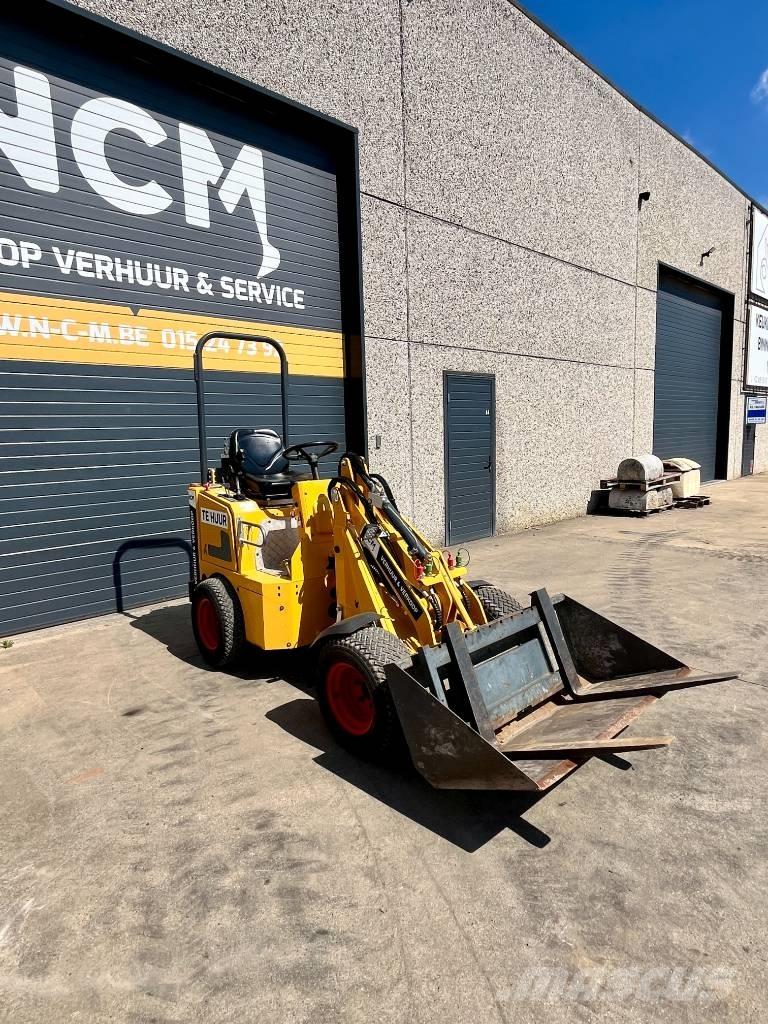 Knikmops KM 100 Колесни товарачи