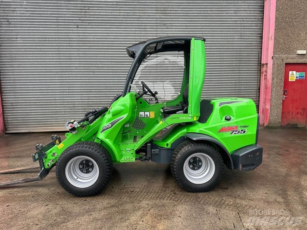 Avant 755 i Мини товарачи