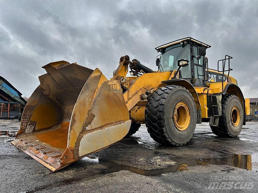 CAT 972 K Колесни товарачи
