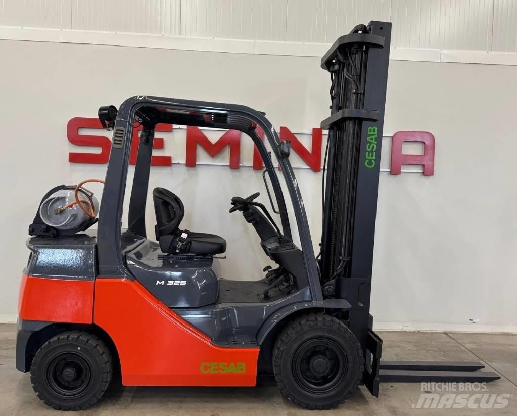 Cesab 10493 M325G Камиони с АГУ