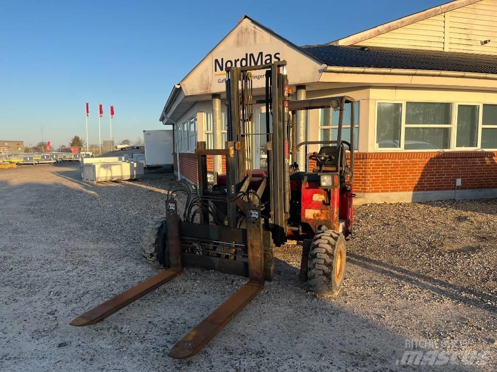 Moffett M4 25.3 Дизелови камиони
