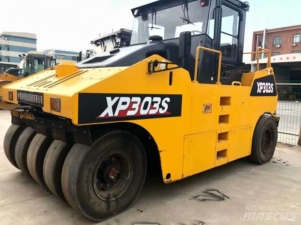 XCMG XP303 Пневматични гумени  ролки
