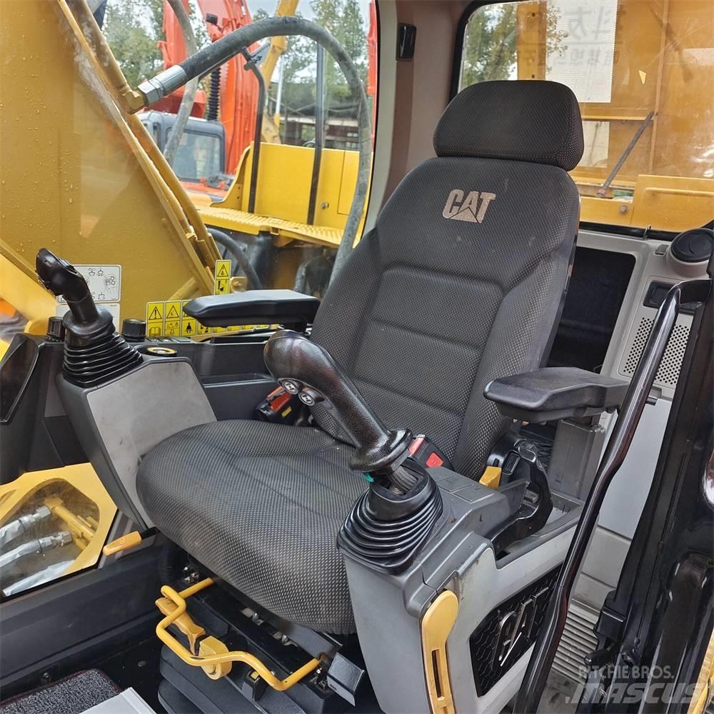 CAT 320 GC Верижен екскаватор