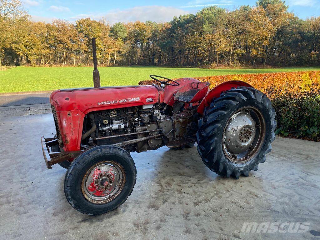 Massey Ferguson 35 Трактори