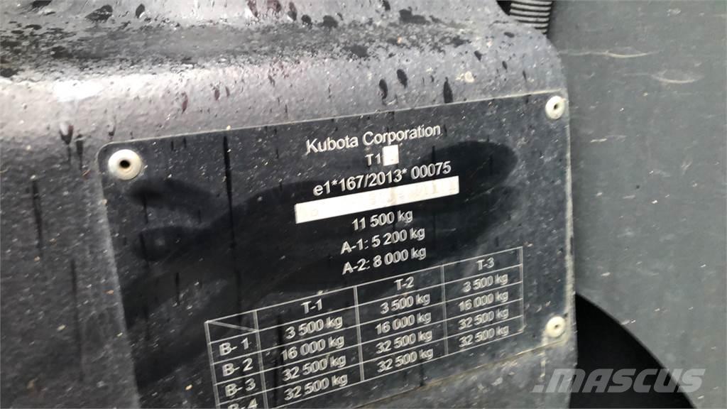 Kubota M7172 FL Трактори