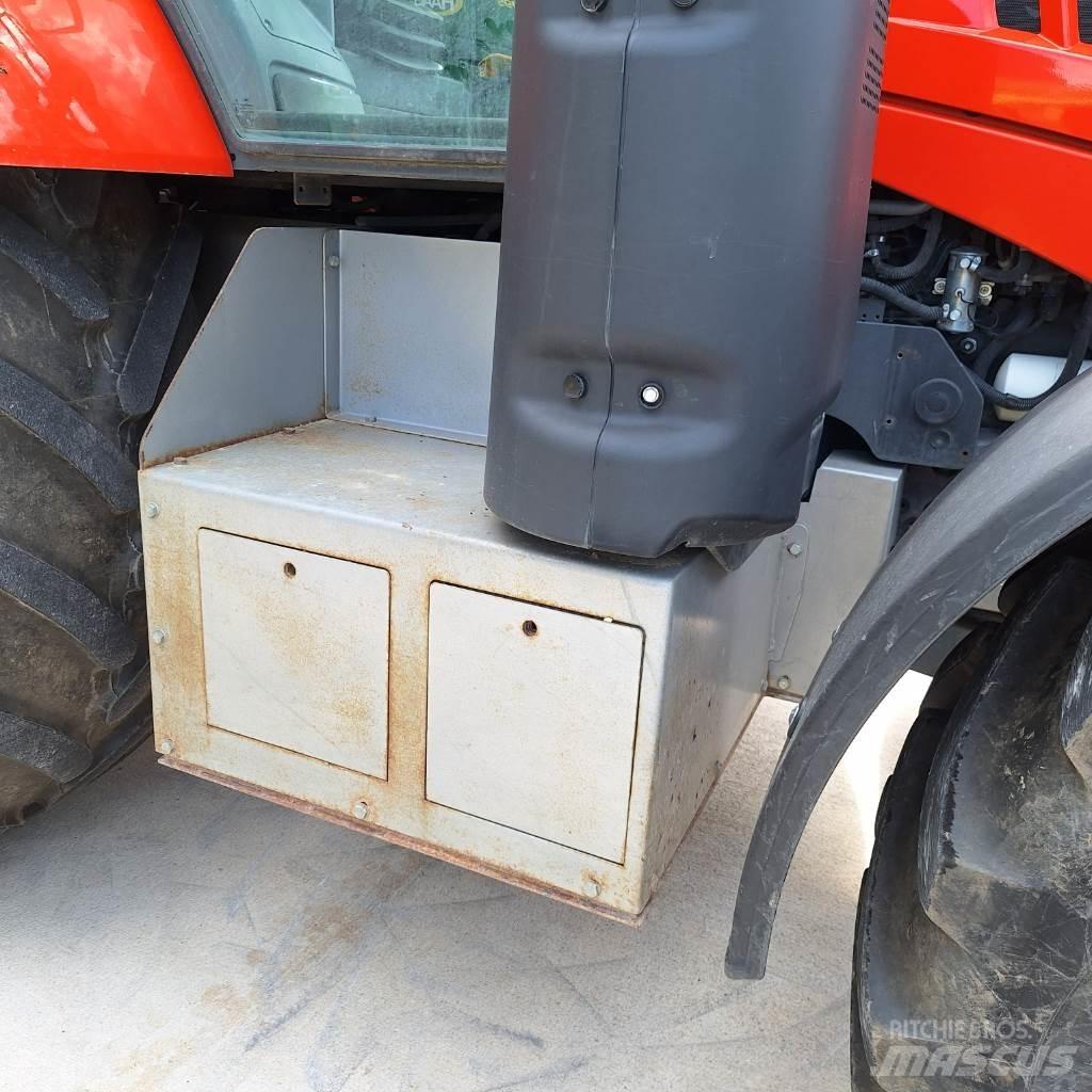 Kubota M7172 FL Трактори