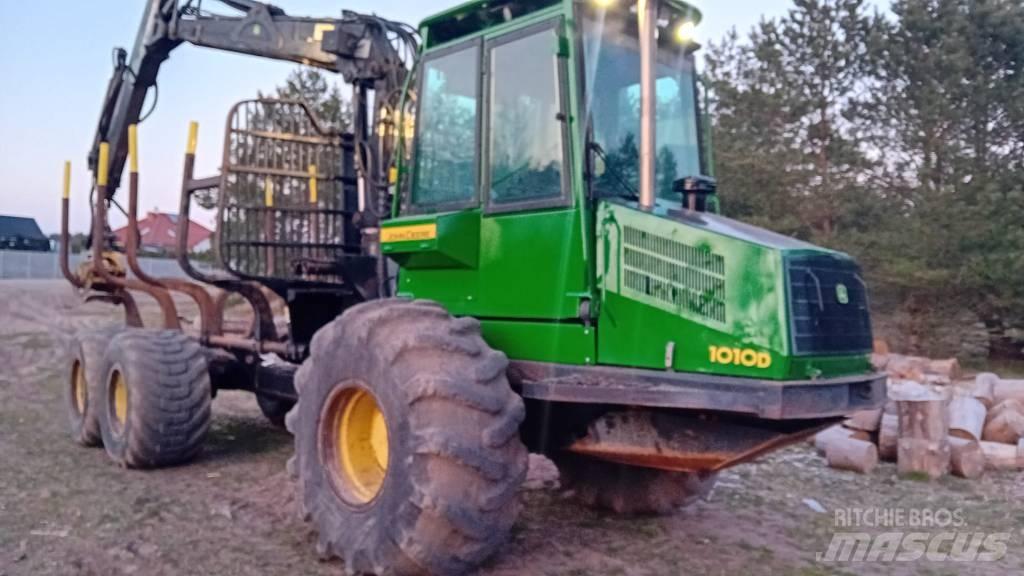 John Deere 1010D Форуардери