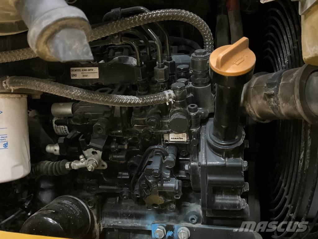 Komatsu PC 55 MR-3 Мини екскаватори < 7 т