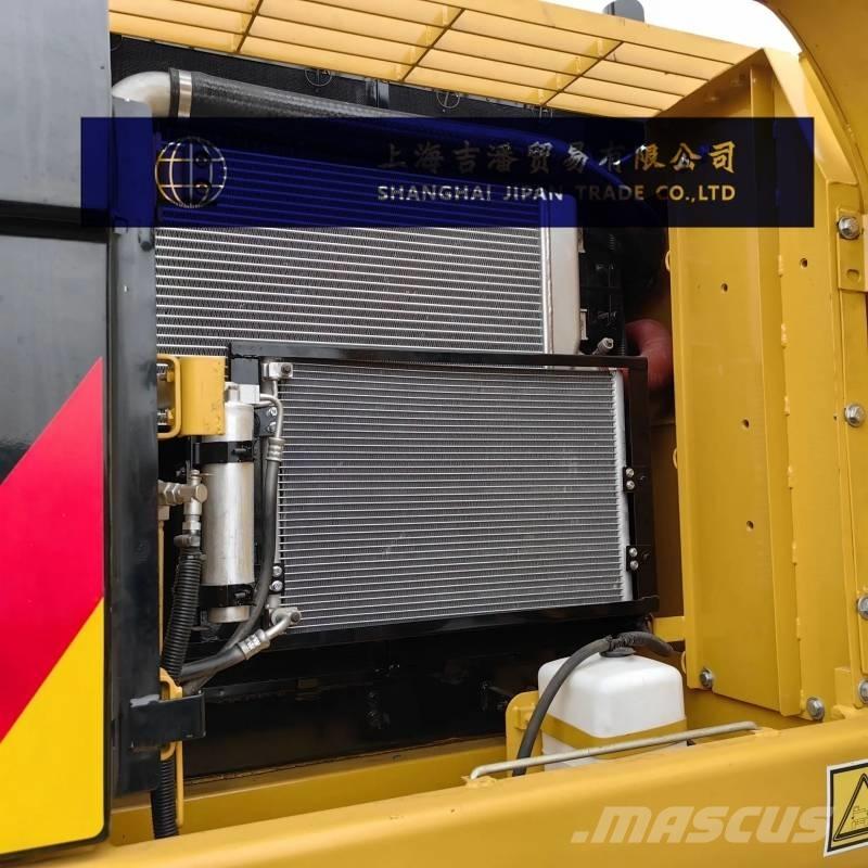 CAT 320 D Верижен екскаватор