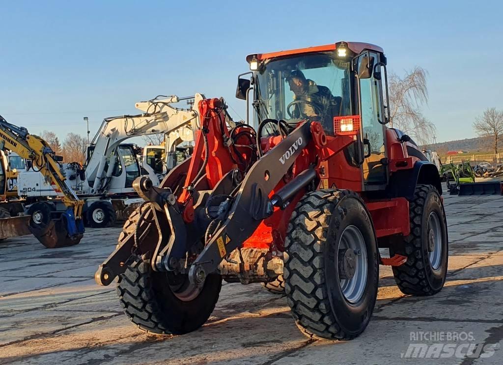 Volvo L 50 F Колесни товарачи