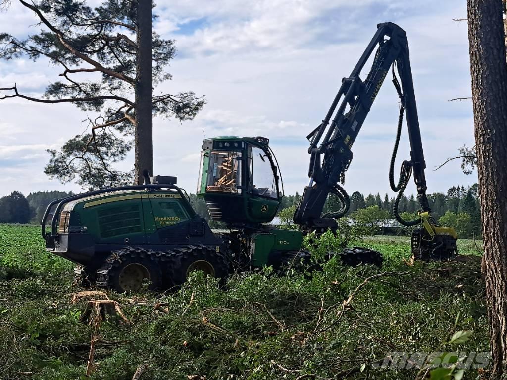 John Deere 1170G Харвестери