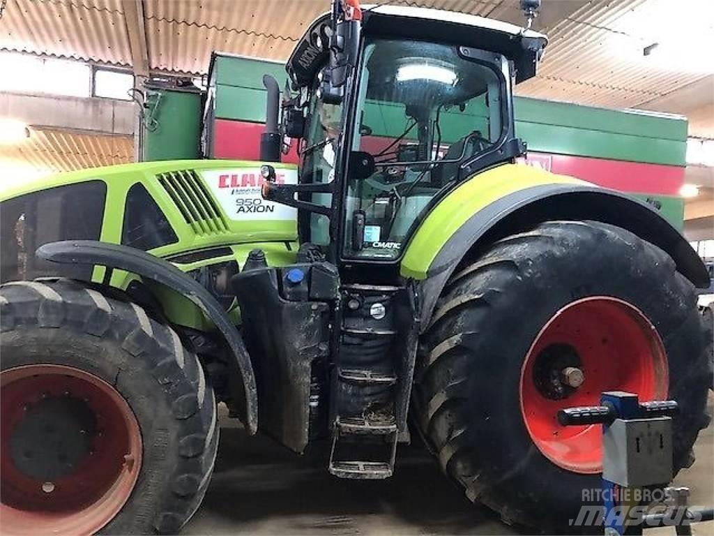 CLAAS Axion 950 Трактори