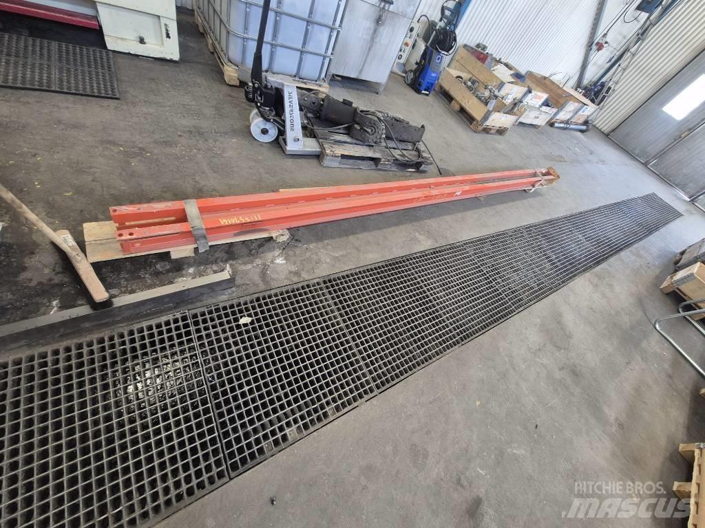 Sandvik Robolt Подземни машини за анкерен крепеж