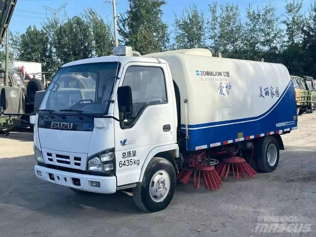 Isuzu 4K Камиони за почистване