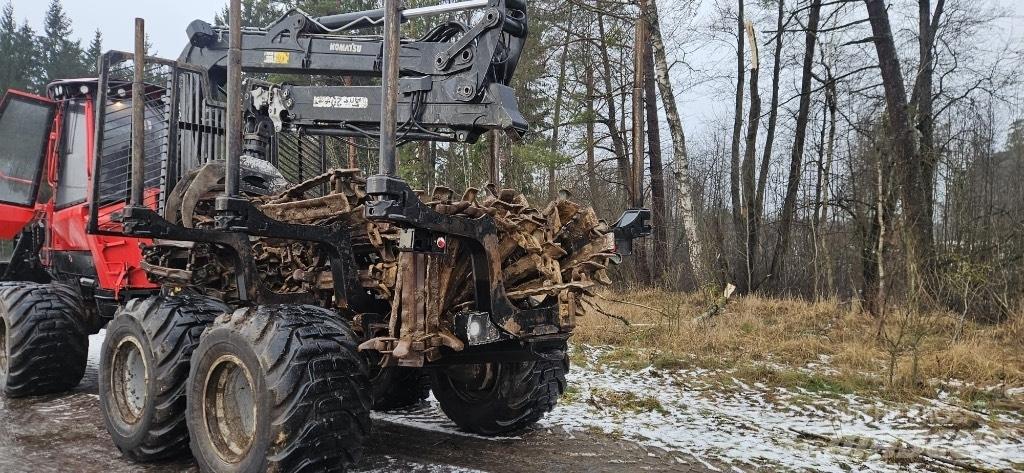 Komatsu 835 Форуардери