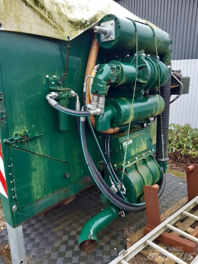  Container 21 m3 Кранове с кука